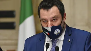 Прокурор Италии требует суда над Сальвини