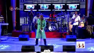 Kwabena Kwabena - Performs Kyere Wodo @ F14 Concert