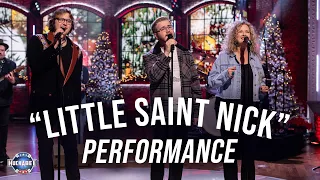 The Beach Boys’ “Little Saint Nick” LIVE by Rockland Road | Jukebox | Huckabee