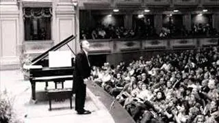 F. CHOPIN -- Barcarolle in F Sharp Major op. 60. M. Pollini, piano