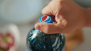 Каждый момент вкуснее с Pepsi!