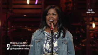 CeCe Winans - LIVE in Concert @ Cornerstone Church