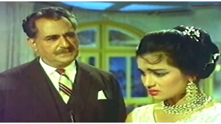 Asha Parekh's Father Forcing Her For Marriage @ Asha Parekh, Manoj Kumar ,Simi, Pran