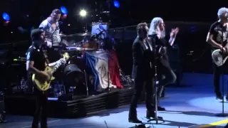 U2 / Patti Smith: "Gloria" & "People have the Power" @ Paris, Bercy, December 06 2015