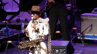 'Wailing' Kirk Whalum - "A Now 'til Forever Conversation Medley" (LIVE) 'Mableton'