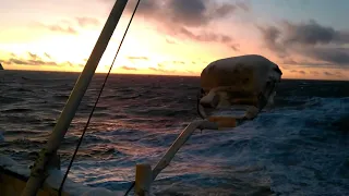 Вечернее Баренцево море. Севморпуть/Evening Barents Sea.  Northern Sea Route.