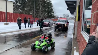 6 year olds hit the drive thru for Valentine’s Day