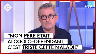 Famille, excès, télé : Christophe Dechavanne dit tout ! - C à Vous - 24/01/2024