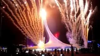 Зажжение Олимпийского огня в Сочи.