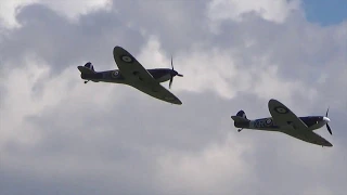 Duxford Battle of Britain Airshow 2015 Pt 2. (Mk1a Spitfires)