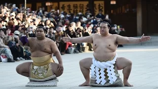 Японцы приветствовали первого за 19 лет японца-чемпиона сумо (новости)