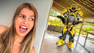 UM ROBÔ INVADIU A MINHA CASA!! | O GIGANTE DE METAL ( PARTE 1)