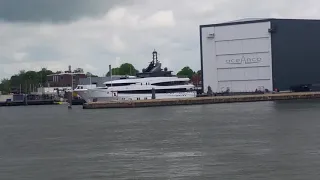 Luna b bij oceanco