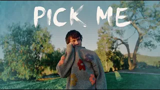 Alec Benjamin - Pick Me [Official Lyric Video]