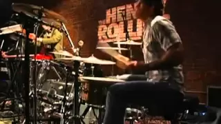 Queens of The Stone Age - Misfit Love (Live on The Henry Rollins Show)