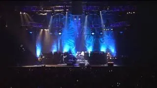 Avril Lavigne - Sk8er Boi [Live at Budokan] [Japan] The Bonez Tour 2005 #HD