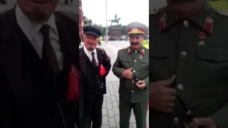 Russia today Поздравление Ленина и Сталина