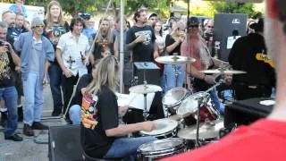 Nicko Mcbrian 12-12-2010 Rock And roll ribs 1erst aniversario.AVI