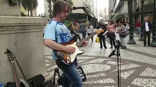 Another Brick In The Wall (Pink Floyd) Cover by James Marçal - Street Music