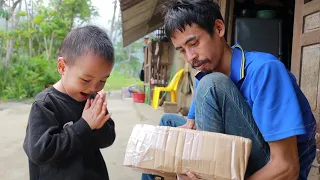 Duc was happy to receive a gift from his grandmother from his homeland. Linh shed tears!