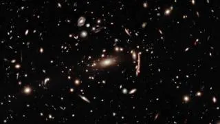Hubble: Zoom Into Galaxy Cluster MACS 1206 [1080p]
