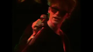 Jesus and Mary Chain - In a Hole (Whistle Test 1985)