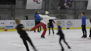Evgeni Plushenko shows exercise in his Academy