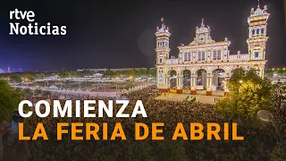 MÁS de 20.000 BOMBILLAS ALUMBRAN el recinto ferial de SEVILLA | RTVE