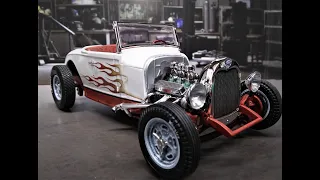 1929 Ford Model A Roadster Rod 2n1 1/25 Scale Model Kit Build Review Revell 85-4463 Rat Rod