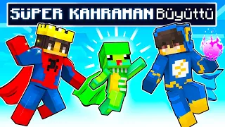 SÜPER KAHRAMANLAR Tarafından Büyütüldüm! ⚡️ - Minecraft