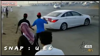 Автомобили дрейфуют по общественным улицам, безрассудный араб 1