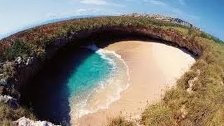 10 Crazy Unusual but Beautiful Beaches