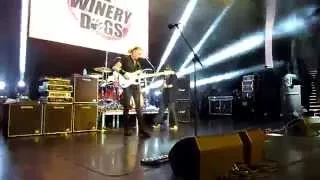 The Winery Dogs - Shy Boy - Monster's of Rock cruise 2015
