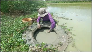 amazing fishing a fisherman skill catch fish a lots in old car by best hand