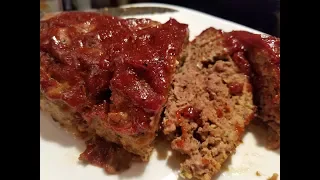 Meatloaf- Slow cooker recipe (No Sloppy Mess!)