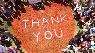 Sunnybrook Hospital staff sing The Tragically Hip's "Courage" in tribute to Gord Downie