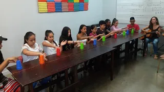 SAMBA LE LÉ , Ritmo con vasos