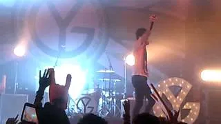 Young Guns -  Learn my Lesson - Live in Glasgow 14/10/12 GOOD QUALITY