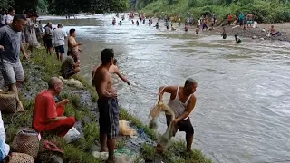 Wow Amazing Traditional Fisherman Indonesia Catching Fish Fishing in River