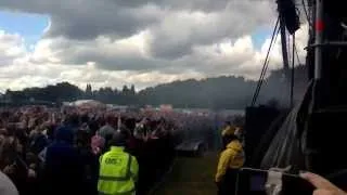 Tinie Tempah - Frisky (Live At Wireless 2014 - Backstage View)