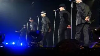 NKOTBSB 28/04/2012 London Didn't I (Blow Your Mind)/Valentine Girl .avi