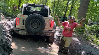 I Took The Ford Bronco Everglades Deep In The Mud & Had To Winch It Out!