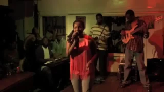 He loves me  Jill Scott cover by Malaïka Maxwell