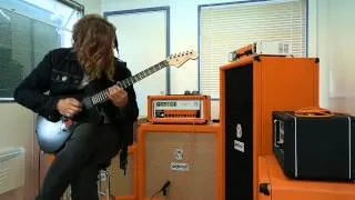 Jim Root tries out the Orange Rockerverb 100 MKIII Guitar Amp for the first time.