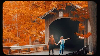 Autumn in Maine-Magical Tree House Stay with a Wood Burning Hot Tub