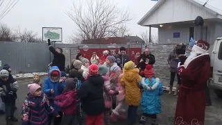 Новогодний праздник для детей с аниматорами 'Новый год' часть 1