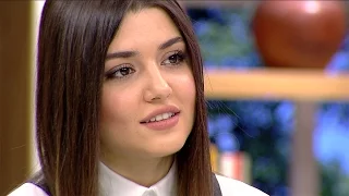 Renkli Sayfalar 4. Bölüm - Hande Erçel'in aşka bakışı!