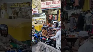 Old Dheli rissa sfiorata nel traffico del mercato Chandi Chowk 🇮🇳🛕