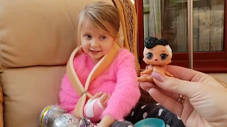 Эльвира СЛОМАЛА РУКУ Детский Влог КУКЛЫ ЛОЛ LOL DOLLS SURPRISE