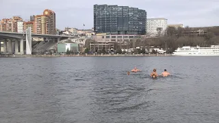 Моржевание: как правильно и с пользой для здоровья купаться в водоемах зимой